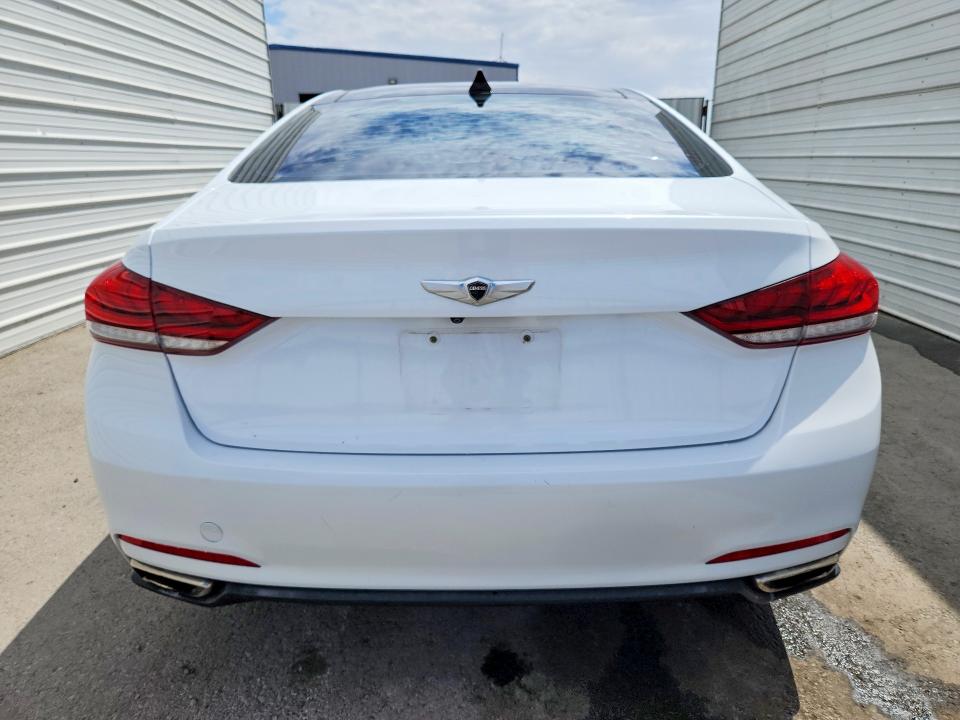 Photo 6 from auction – 2016 HYUNDAI GENESIS with VIN KMHGN4JE3GU119550