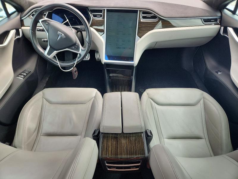 Photo 8 from auction – 2014 TESLA MODEL S with VIN 5YJSA1H29EFP65556