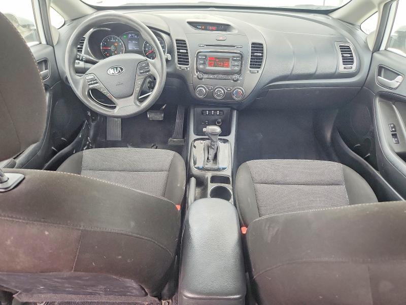 Photo 8 from auction – 2018 KIA FORTE with VIN 3KPFK4A7XJE239328