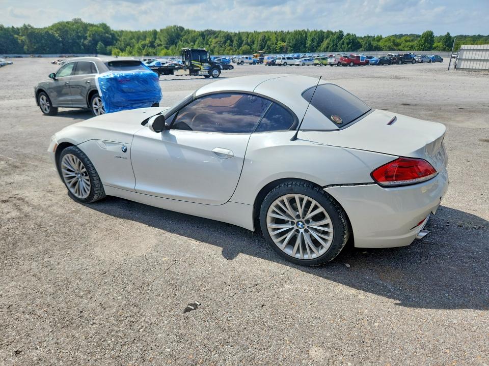 صورة رقم 2 من المزاد - 2013 BMW Z4 مع VIN WBALM7C53DE385562