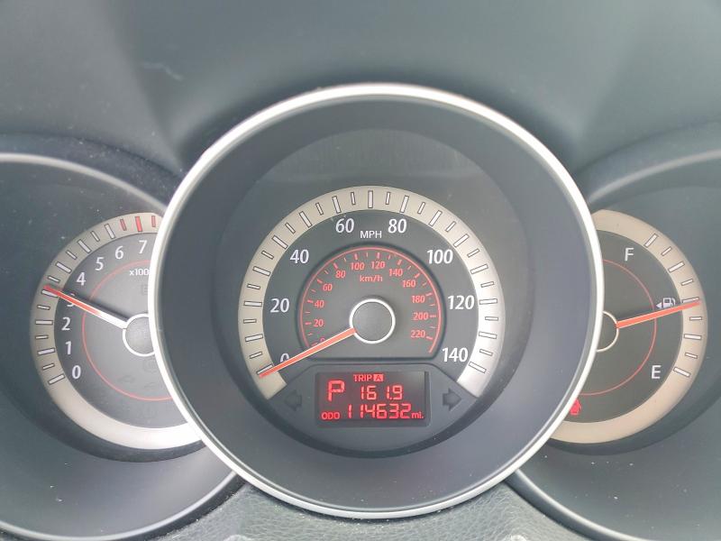 Foto 9 de la subasta – 2010 KIA FORTE con VIN KNAFU4A23A5272338