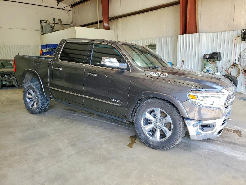 Фото 4 с аукциона – 2020 RAM 1500 с VIN 1C6RREHT0LN188848