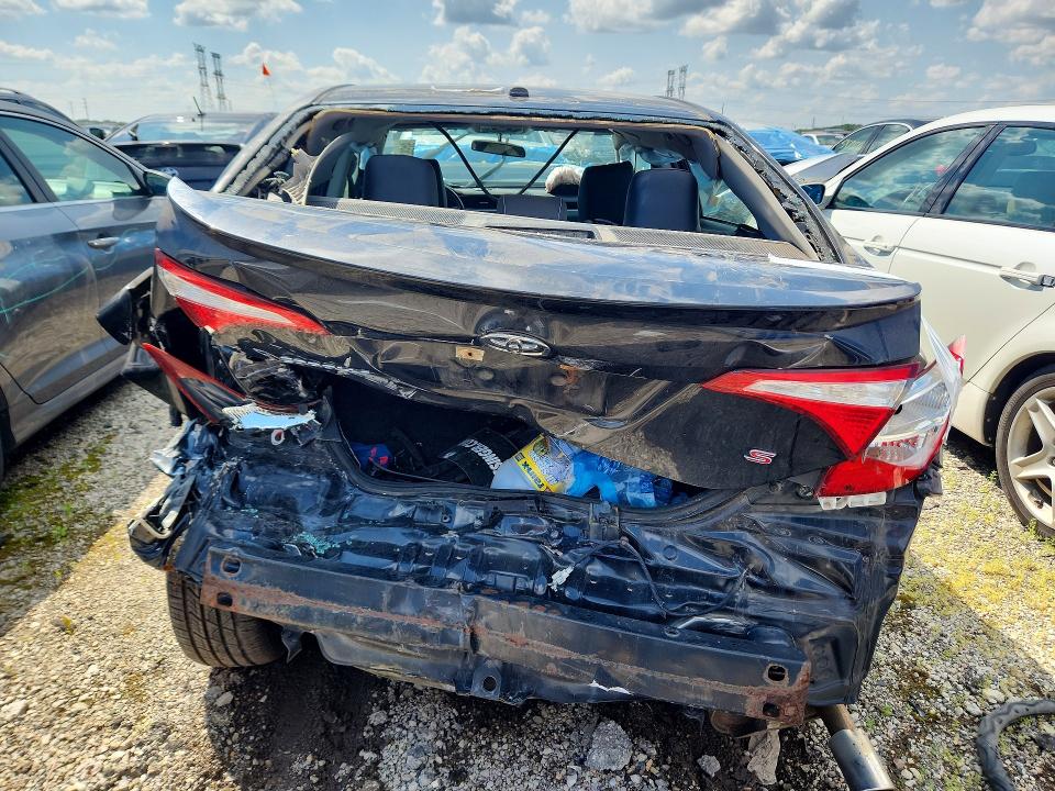Photo 6 from auction – 2014 TOYOTA COROLLA with VIN 5YFBURHE6EP146675