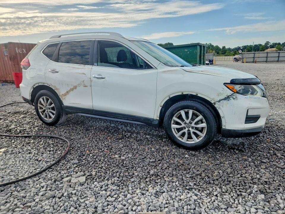 Photo 4 from auction – 2020 NISSAN ROGUE with VIN KNMAT2MT4LP536800