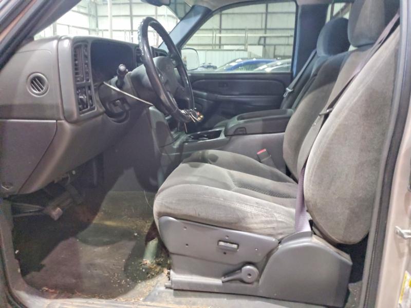 Photo 7 from auction – 2006 CHEVROLET SILVERADO with VIN 1GCEK19BX6E111354