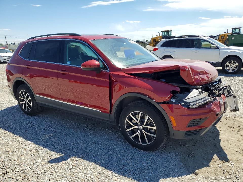 Снимка 4 от търг – 2021 VOLKSWAGEN TIGUAN с VIN 3VV2B7AX6MM018286