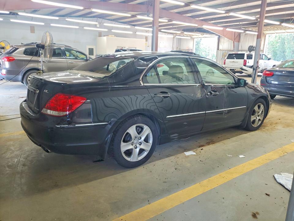 Photo 3 from auction – 2007 ACURA RL with VIN JH4KB16667C004890