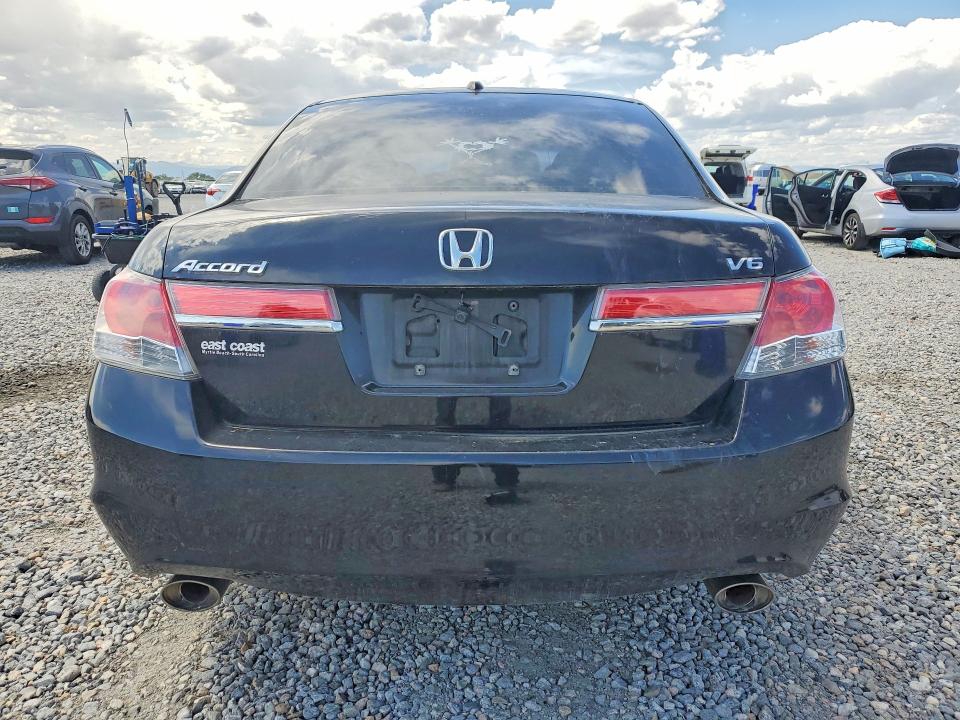 Photo 6 from auction – 2011 HONDA ACCORD with VIN 1HGCP3F8XBA031679