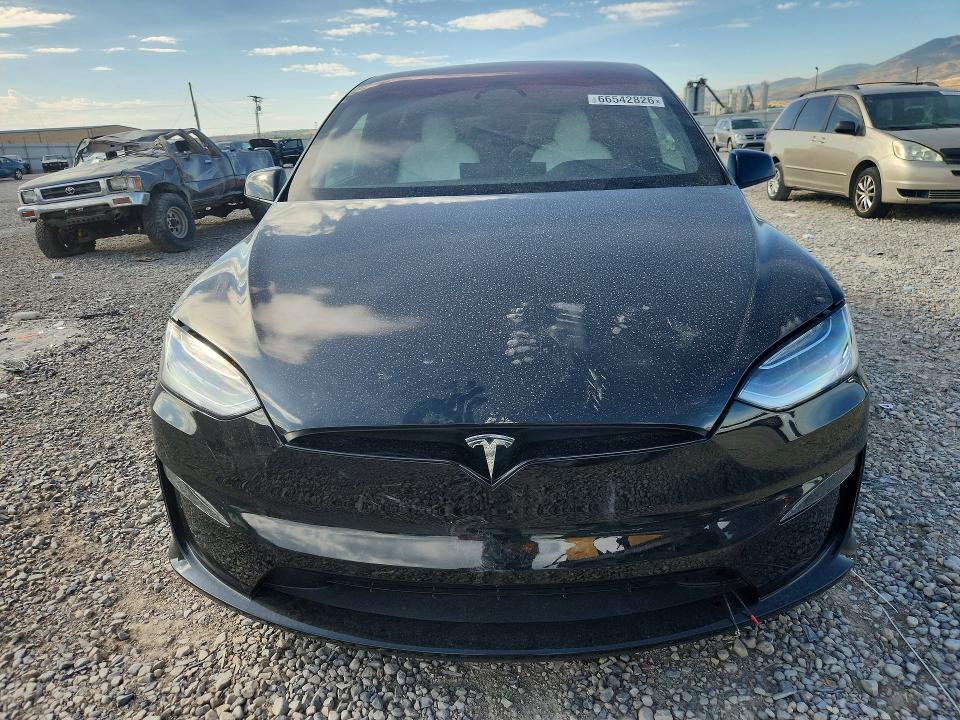 Photo 5 from auction – 2023 TESLA MODEL X with VIN 7SAXCBE55PF370400