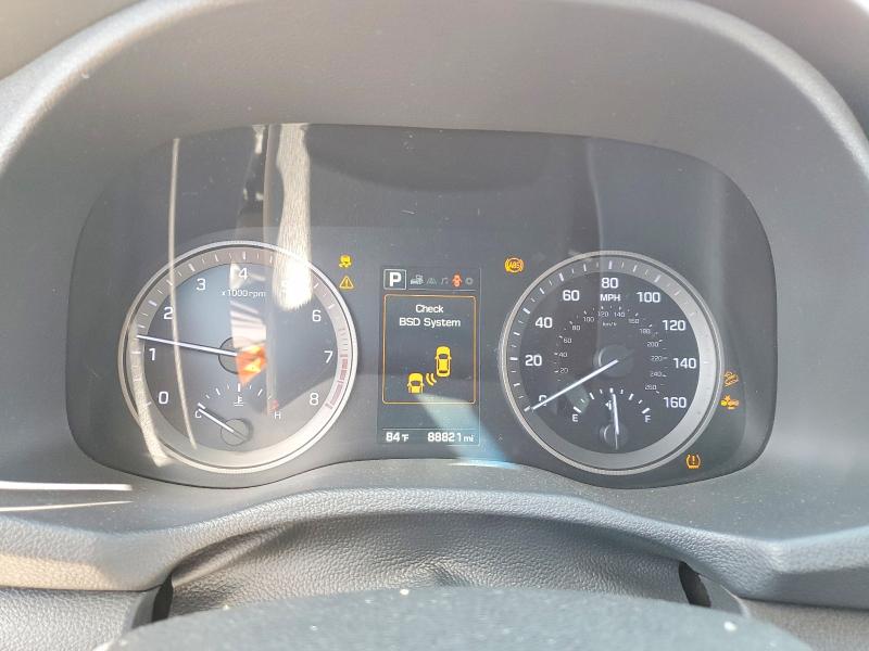 Photo 9 from auction – 2016 HYUNDAI TUCSON with VIN KM8J33A24GU124719