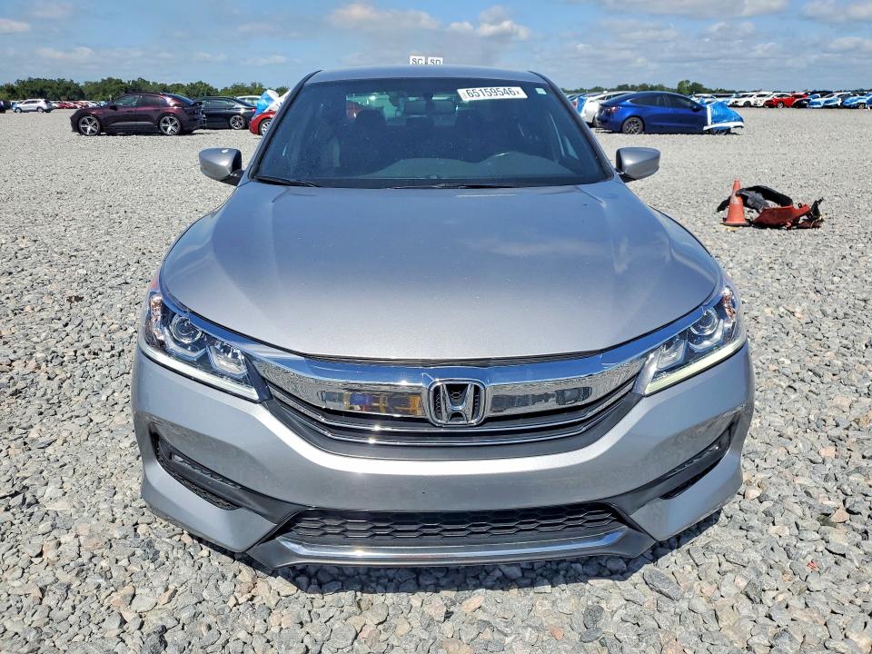 Photo 5 from auction – 2016 HONDA ACCORD with VIN 1HGCR2F51GA178782