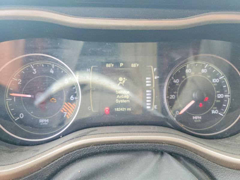 Photo 9 from auction – 2014 JEEP CHEROKEE with VIN 1C4PJLCBXEW252854
