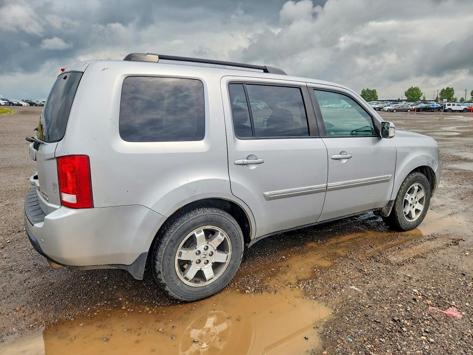 Photo 3 from auction – 2011 HONDA PILOT with VIN 5FNYF4H98BB507020