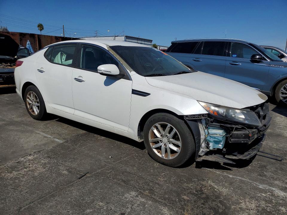 Photo 4 from auction – 2013 KIA OPTIMA with VIN 5XXGM4A77DG235036