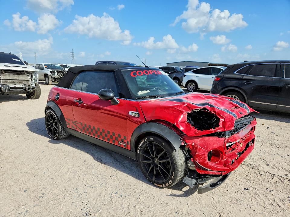 Photo 4 from auction – 2019 MINI COOPER with VIN WMWWG9C51K3F66591