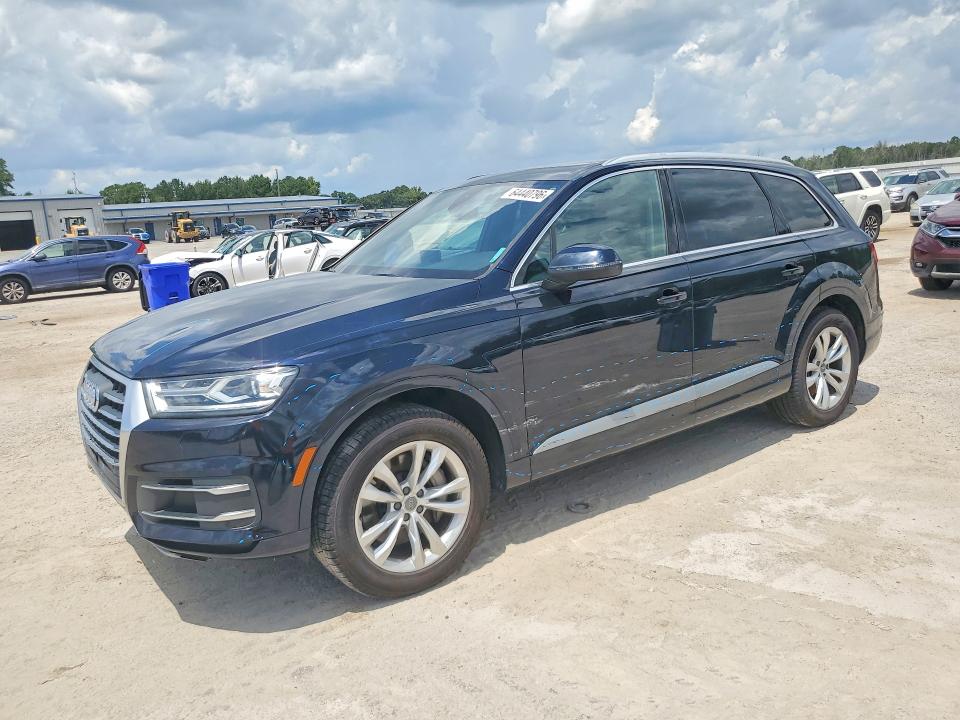 AUDI Q7 2017 with VIN WA1AHAF72HD044085 - Photo from auction