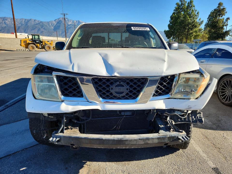 Photo 5 from auction – 2005 NISSAN FRONTIER with VIN 1N6AD06U65C421372