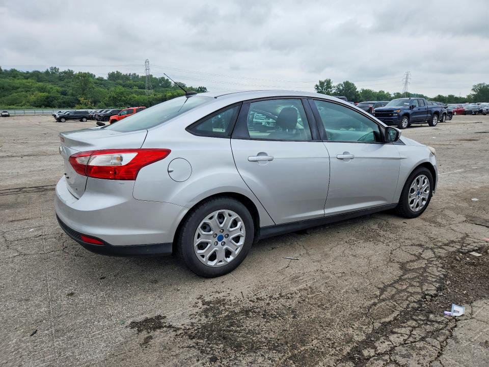 Photo 3 from auction – 2012 FORD FOCUS with VIN 1FAHP3F25CL263442