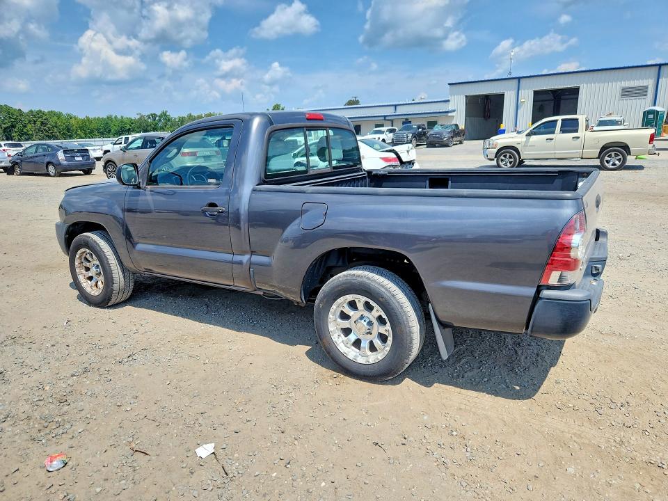 Photo 2 from auction – 2011 TOYOTA TACOMA with VIN 5TFNX4CN0BX003992