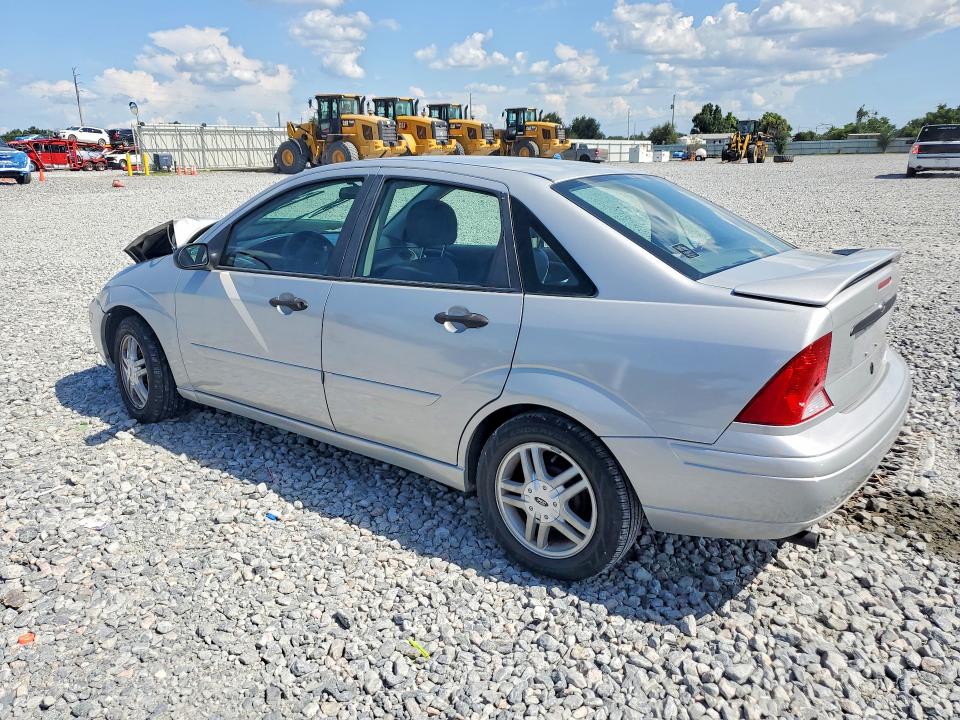 Photo 2 from auction – 2001 FORD FOCUS with VIN 1FAFP34371W116358