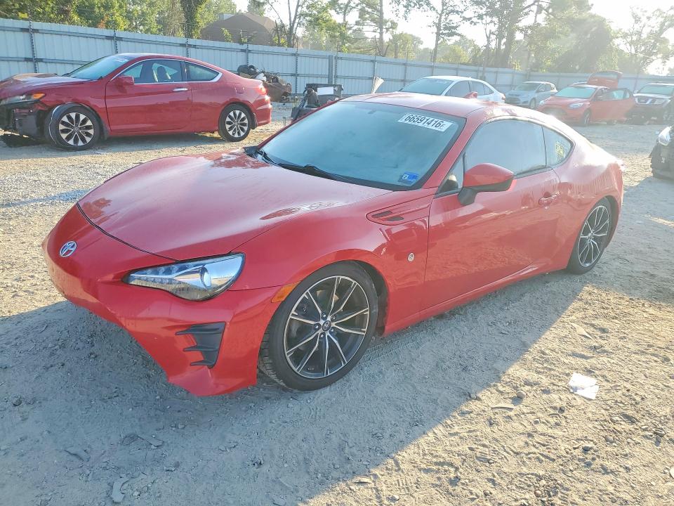 2017 TOYOTA 86