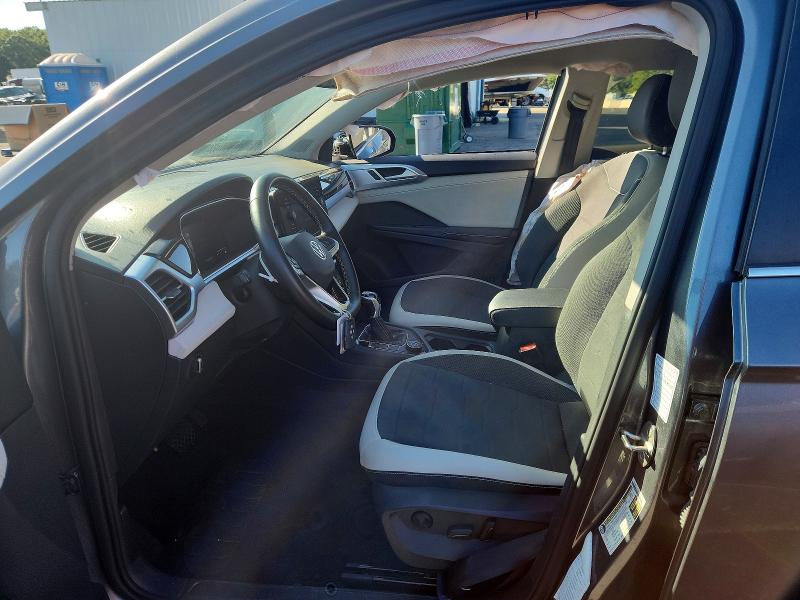 Photo 7 from auction – 2025 VOLKSWAGEN TAOS with VIN 3VVUC7B23SM024262