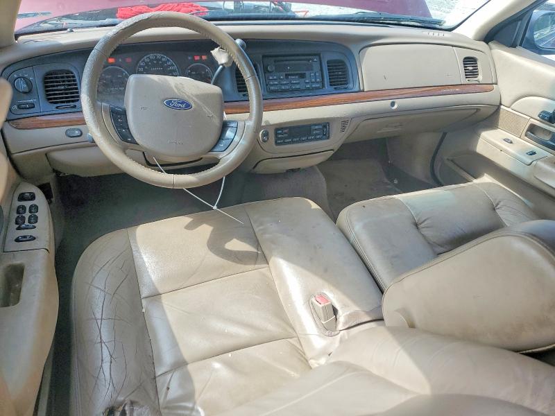 Photo 8 from auction – 2005 FORD CROWN VICTORIA with VIN 2FAFP74W95X135974