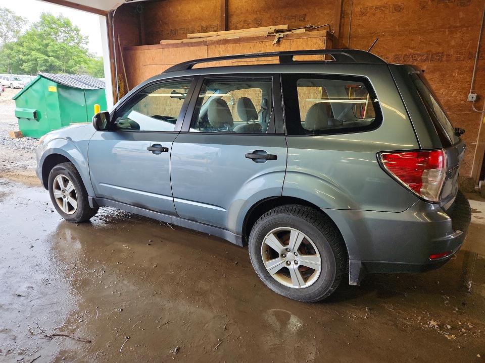 Photo 2 from auction – 2011 SUBARU FORESTER with VIN JF2SHABC3BH727833