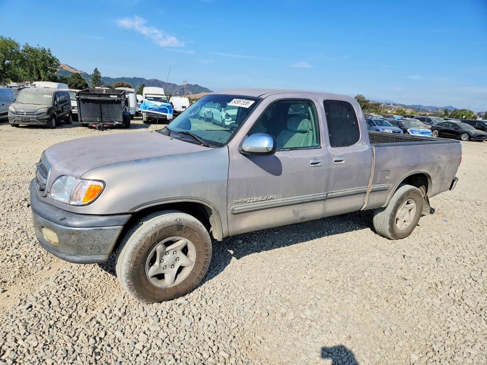 TOYOTA TUNDRA 2002 with VIN 5TBRT34132S299298 - Photo from auction