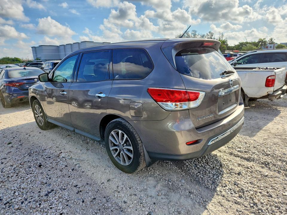 Photo 2 from auction – 2014 NISSAN PATHFINDER with VIN 5N1AR2MN6EC674280