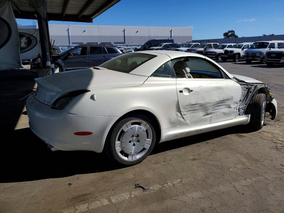 Foto 3 de la subasta – 2002 LEXUS SC con VIN JTHFN48Y320022072