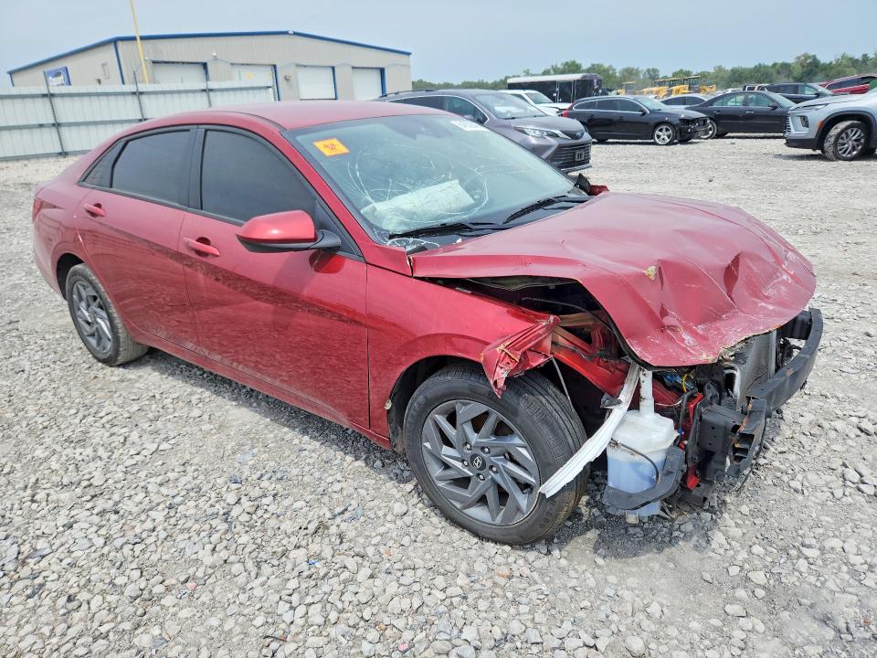 Photo 4 from auction – 2024 HYUNDAI ELANTRA with VIN KMHLM4DG2RU662910