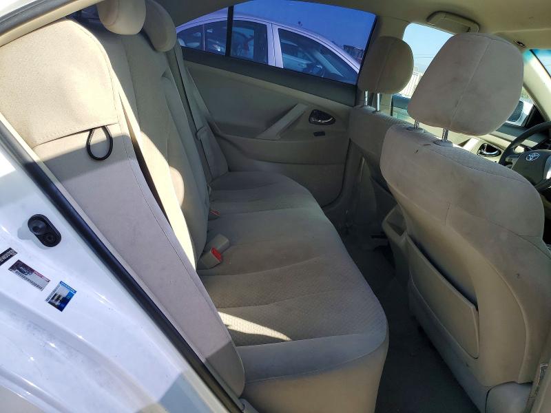 Photo 10 from auction – 2007 TOYOTA CAMRY with VIN 4T1BE46K07U700304