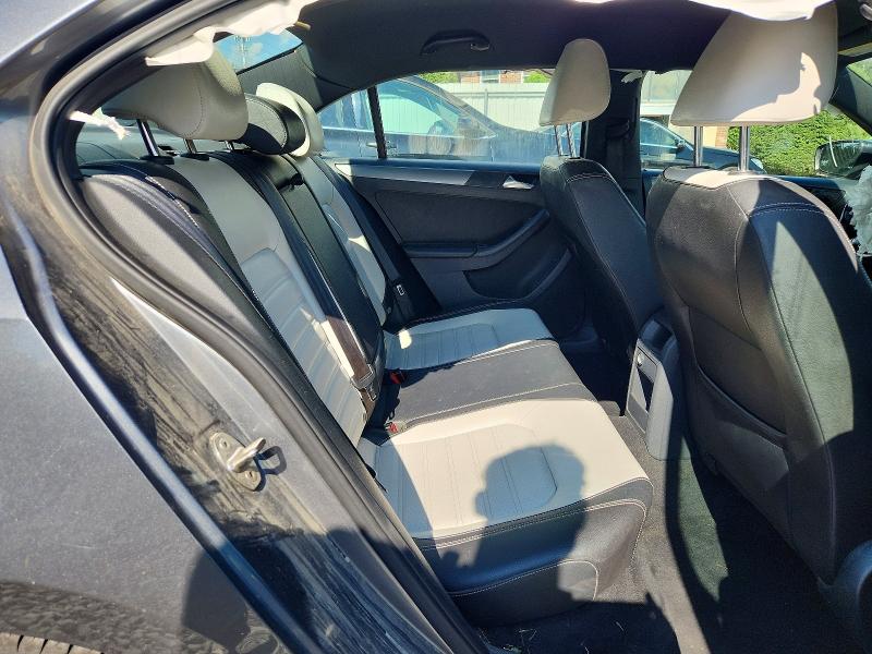 Photo 10 from auction – 2016 VOLKSWAGEN JETTA with VIN 3VWD17AJ5GM286348
