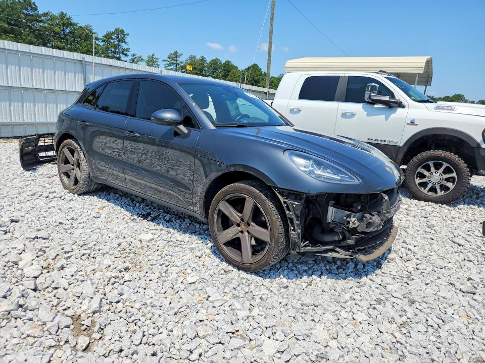 Photo 4 from auction – 2020 PORSCHE MACAN with VIN WP1AA2A55LLB10406