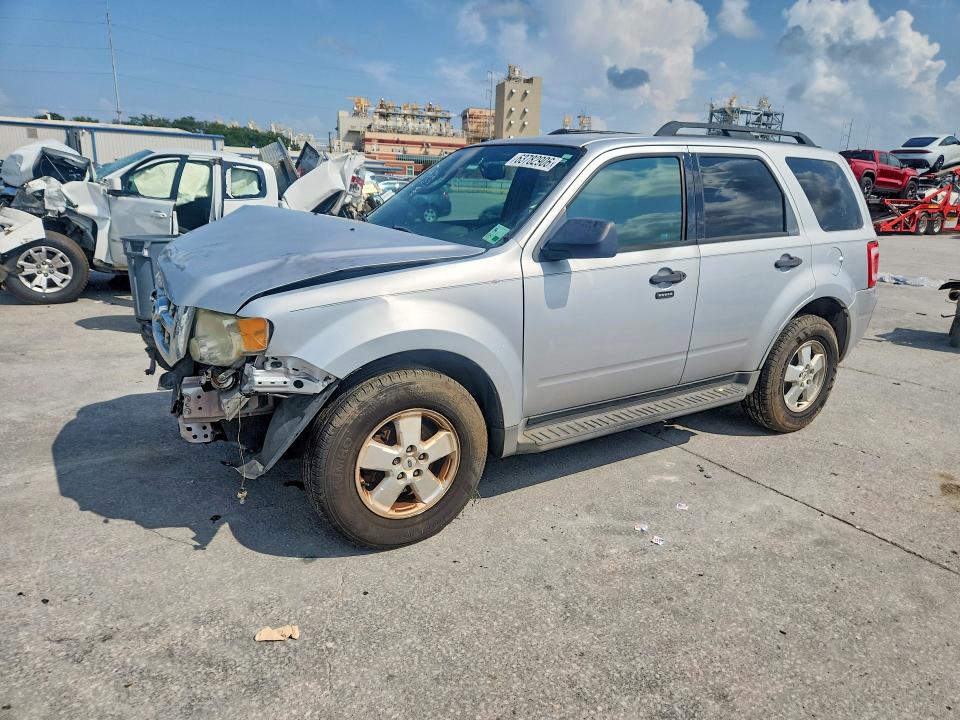 FORD ESCAPE 2012 with VIN 1FMCU0DG3CKC60017 - Photo from auction