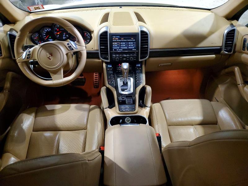 Photo 8 from auction – 2011 PORSCHE CAYENNE with VIN WP1AA2A26BLA04311