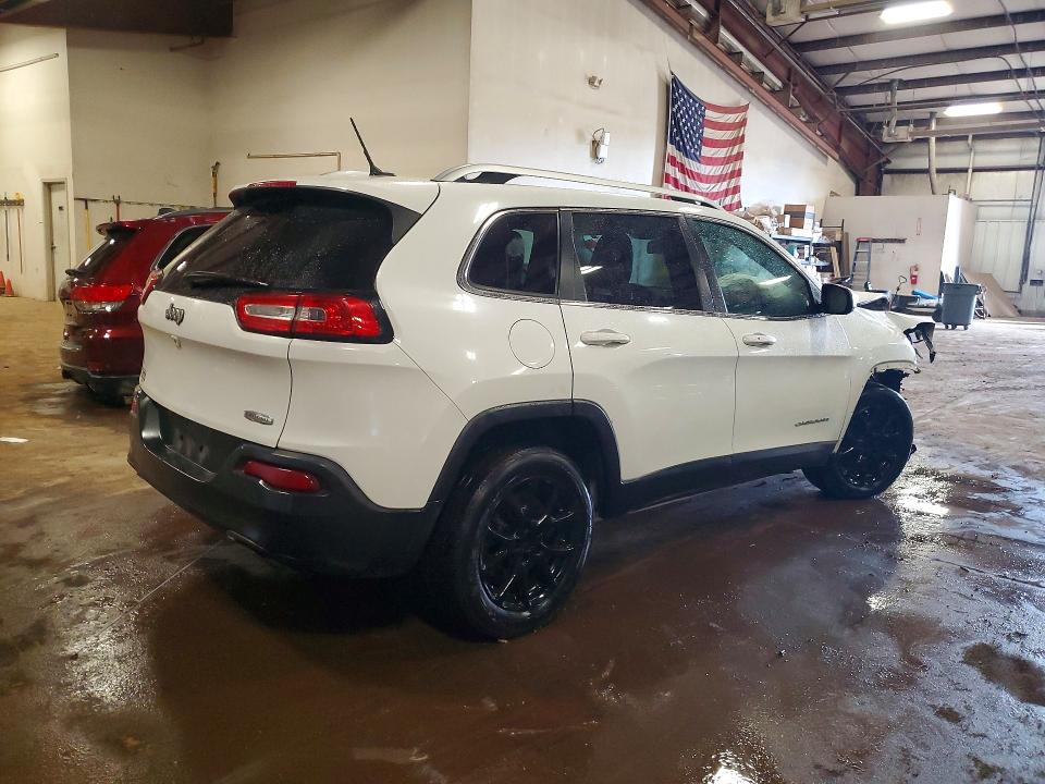 Photo 3 from auction – 2014 JEEP CHEROKEE with VIN 1C4PJLCS1EW321737