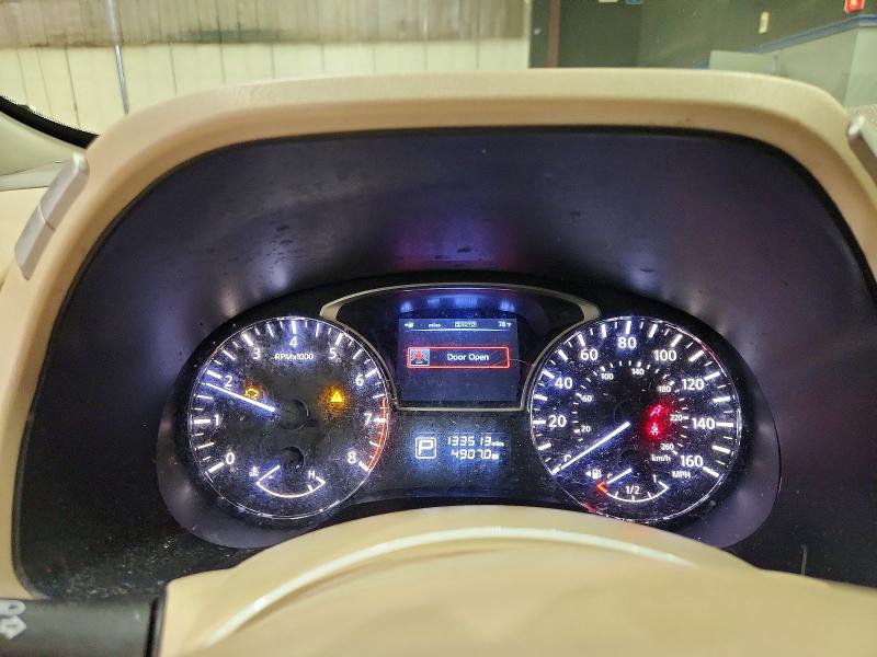Photo 9 from auction – 2013 NISSAN PATHFINDER with VIN 5N1AR2MM4DC671562
