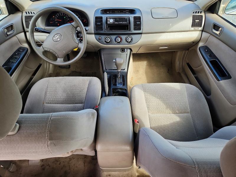 Снимка 8 от търг – 2005 TOYOTA CAMRY с VIN 4T1BE32K05U062696
