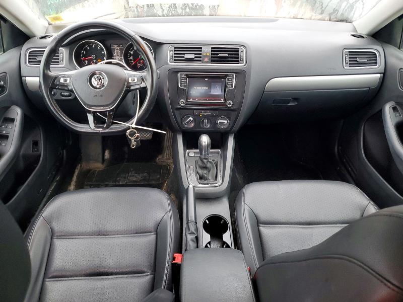 Photo 8 from auction – 2017 VOLKSWAGEN JETTA with VIN 3VWDB7AJ8HM396325