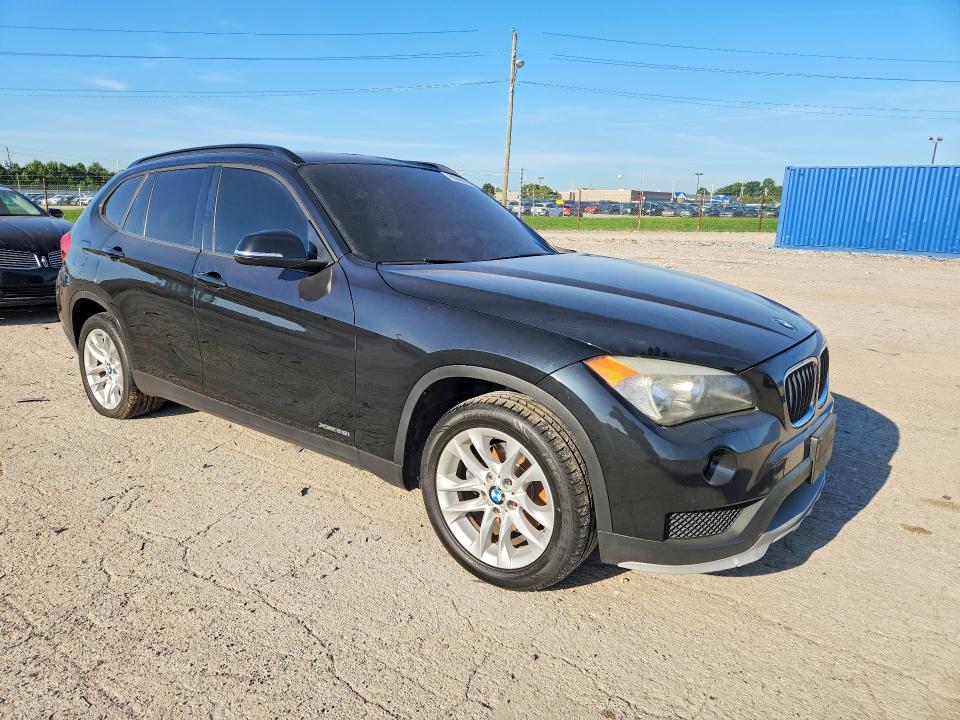Foto 4 de la subasta – 2015 BMW X1 con VIN WBAVL1C55FVY30718