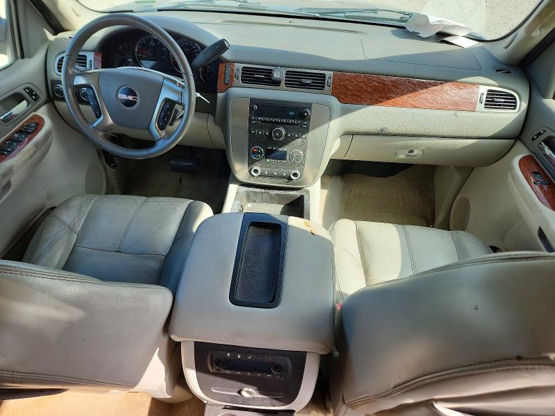 Photo 8 from auction – 2007 GMC YUKON with VIN 1GKFK13057J243933
