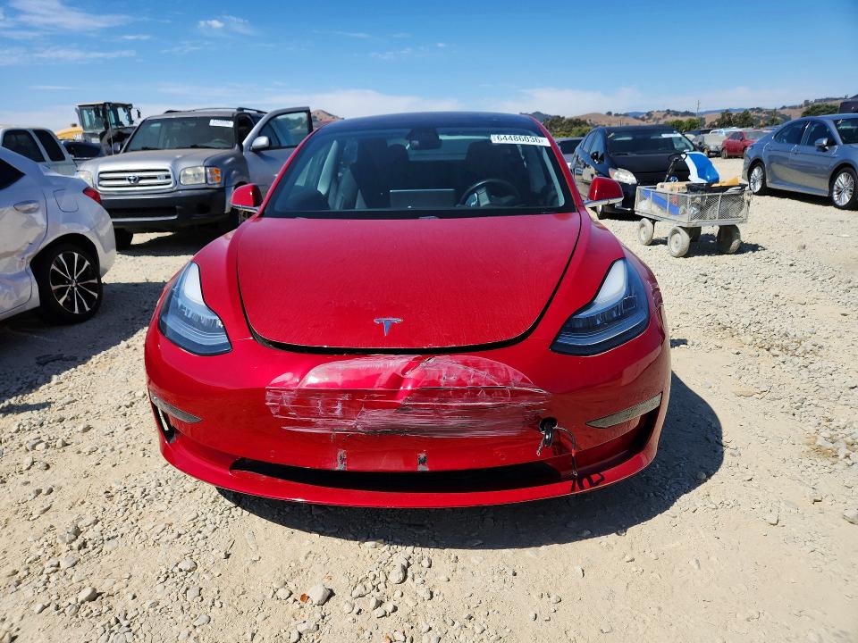 Photo 5 from auction – 2018 TESLA MODEL 3 with VIN 5YJ3E1EA4JF052238