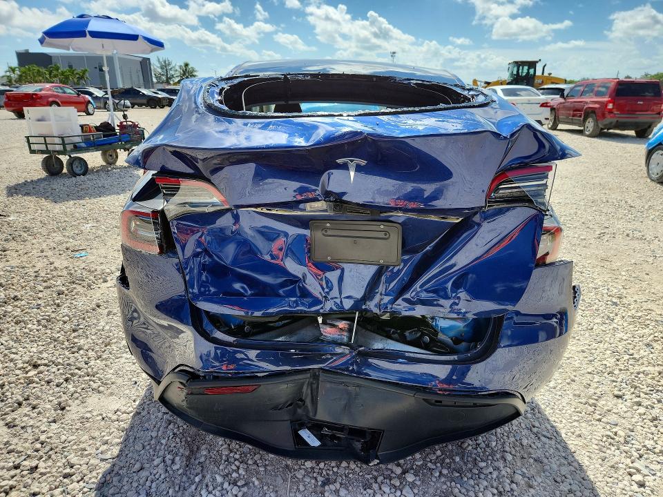 Photo 6 from auction – 2025 TESLA MODEL Y with VIN 7SAYGDED2SF248906