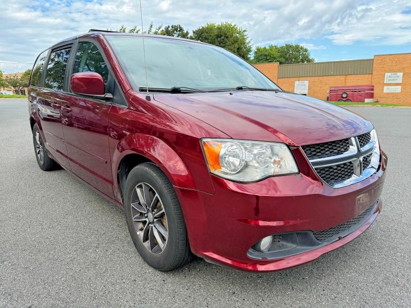 DODGE GRAND CARAVAN 2017 with VIN 2C4RDGCG8HR761468 - Photo from auction