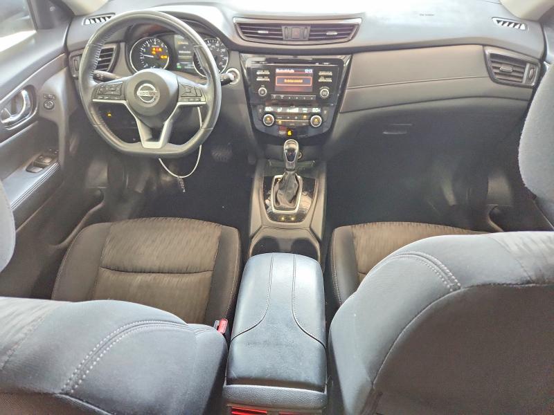 Photo 8 from auction – 2017 NISSAN ROGUE with VIN 5N1AT2MT4HC877818