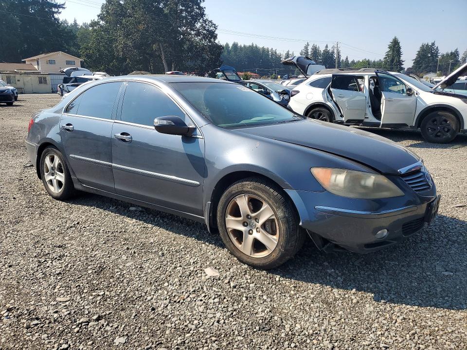 Photo 4 from auction – 2005 ACURA RL with VIN JH4KB16515C016112