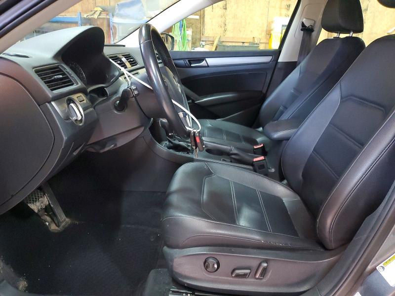 Photo 7 from auction – 2014 VOLKSWAGEN PASSAT with VIN 1VWAT7A3XEC095893