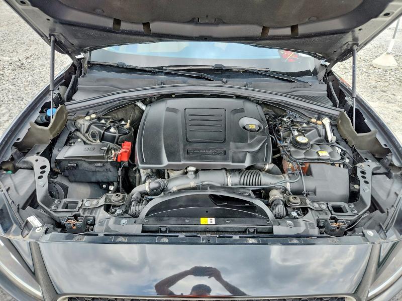 Photo 12 from auction – 2020 JAGUAR F-PACE with VIN SADCJ2FX2LA620894